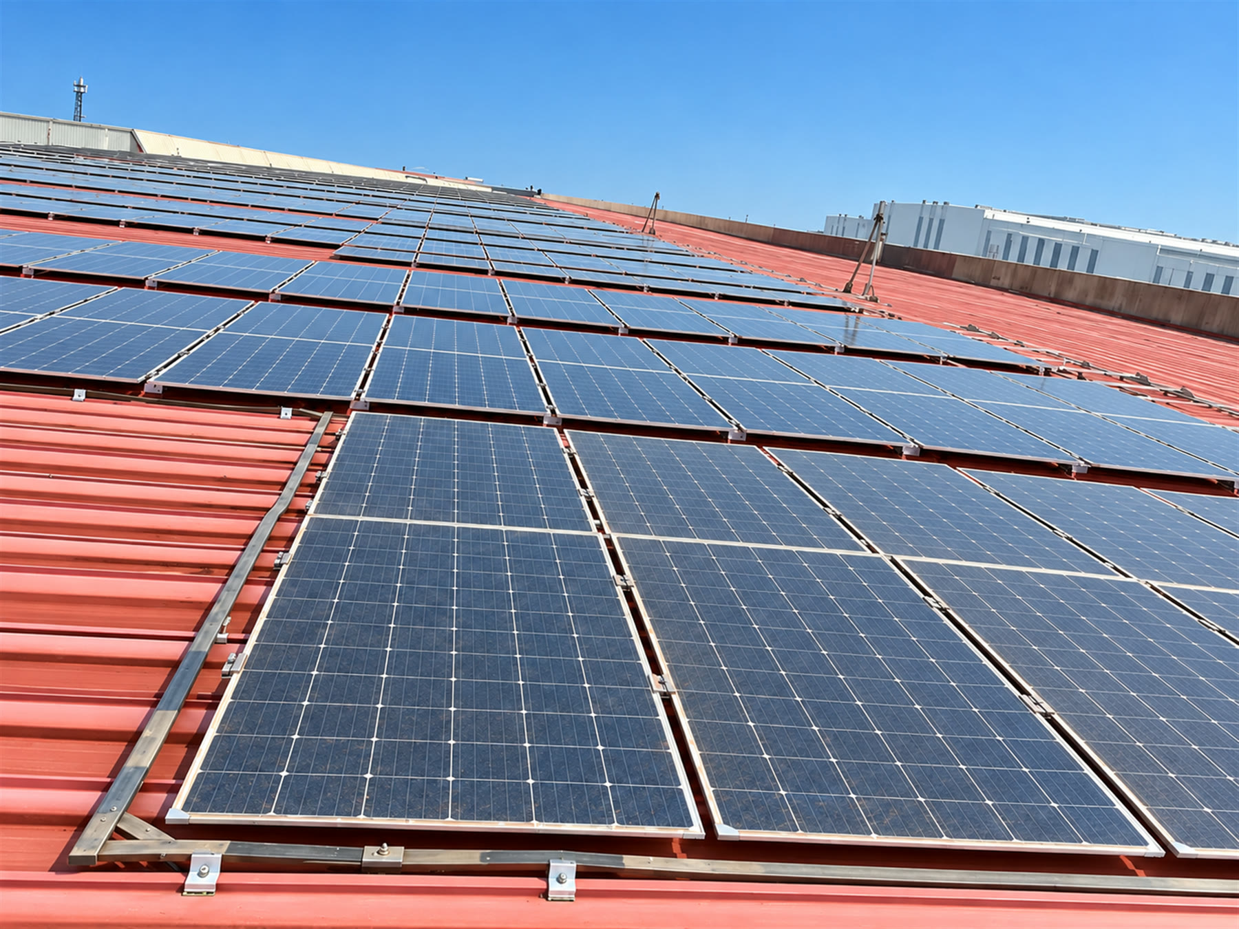 Steel-plant roof array